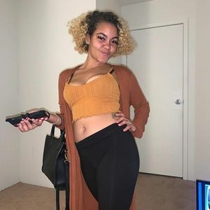 Meet your Posher, Coolie